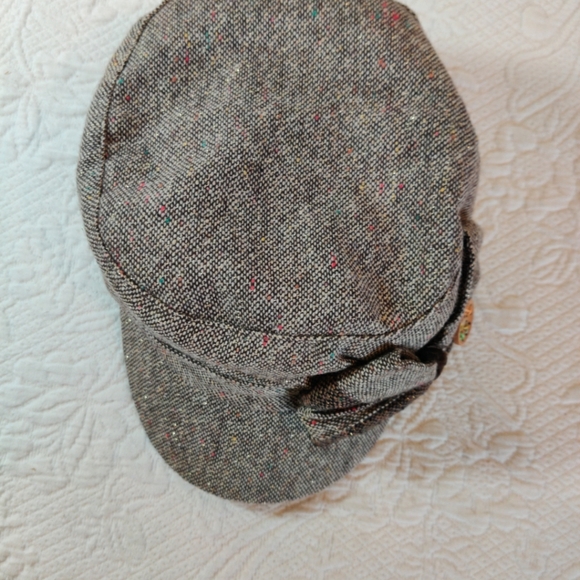 D & Y Newsboy With Bow Accent Knit Tweed Cap 1975 One Size Fits All Hat - Picture 6 of 8